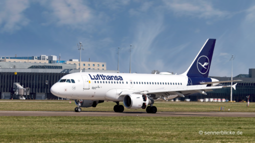 LH A319-100