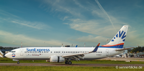 SunExpress B737-800